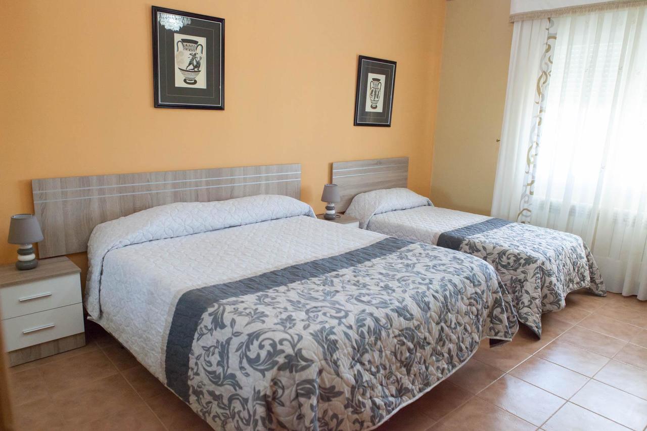 La Rosaleda De Orgaz Guest House Екстериор снимка