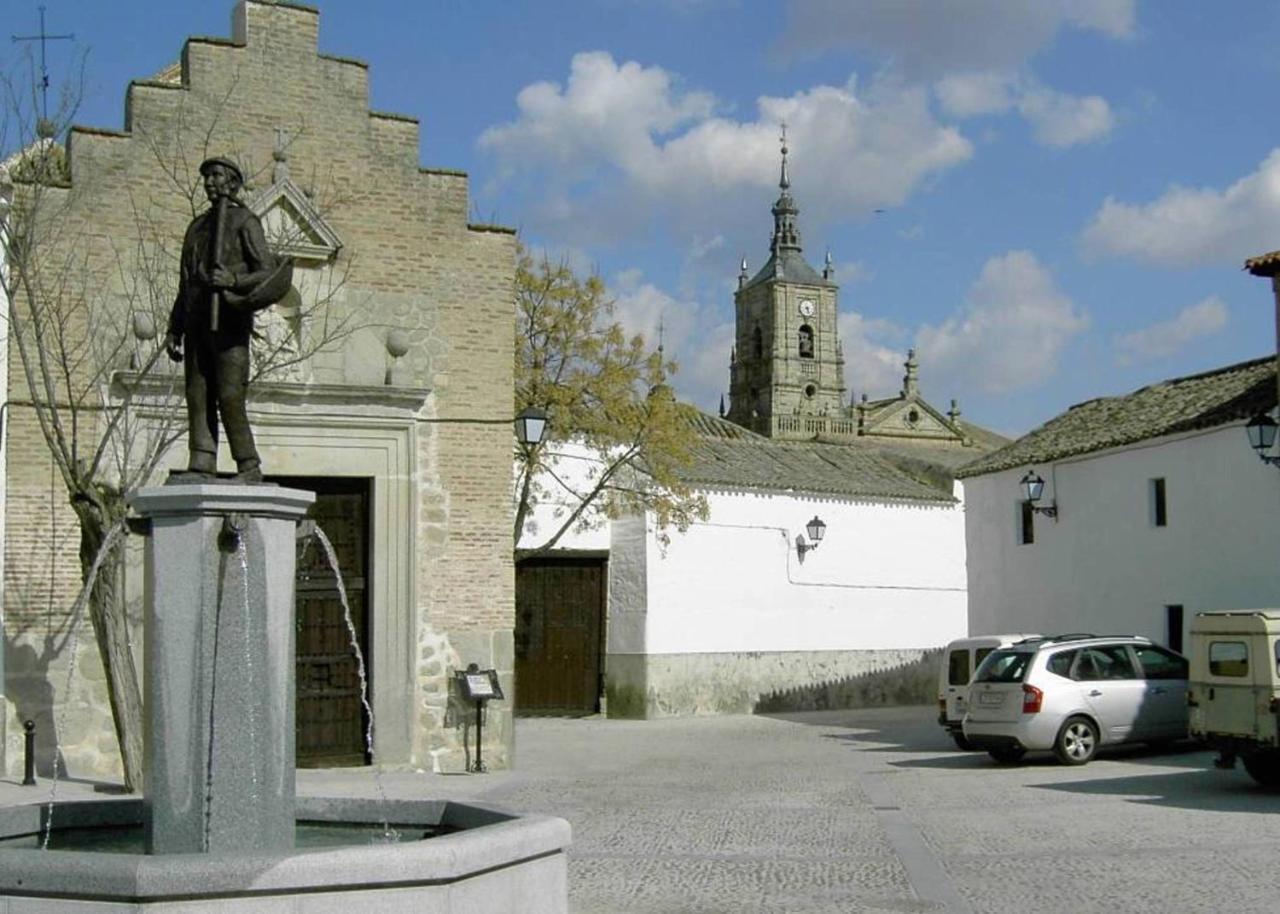 La Rosaleda De Orgaz Guest House Екстериор снимка